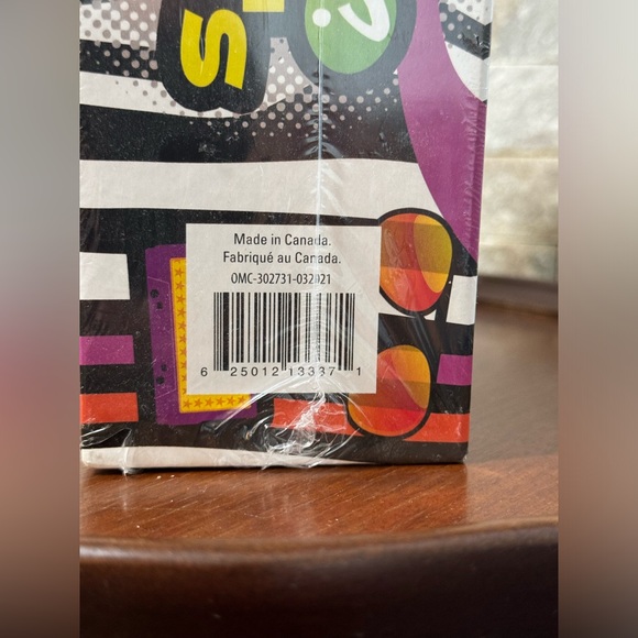 80's 90's Trivia Game Retro Pop Culture Cards Family Music TV Sports Movies Kids - Picture 2 of 3